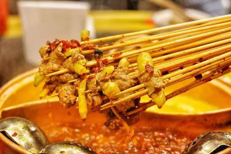 成都必吃串串火锅,在成都必须吃的火锅