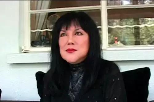 整容失败嘴巴歪斜现状,整容失败鼻梁歪了半年