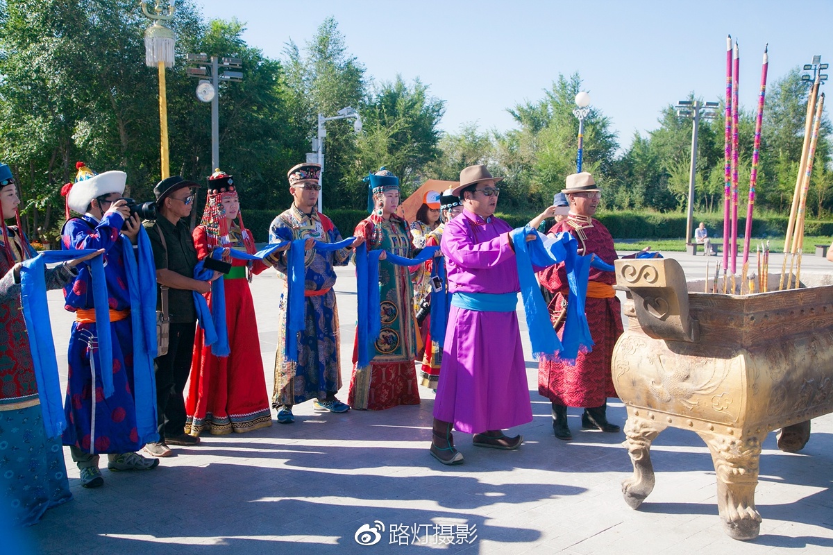 把喜欢的事做到极致诗句,能把喜欢的事做好