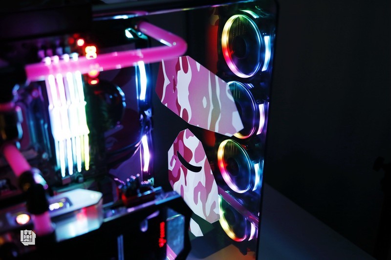 跨界新时尚—MOD玩家重金打造潮牌Aape客制化水冷主机