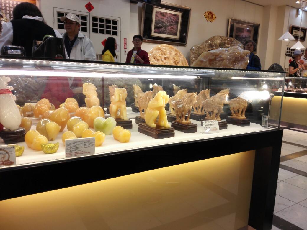 怎么加盟珠宝店,怎样加盟玉石店