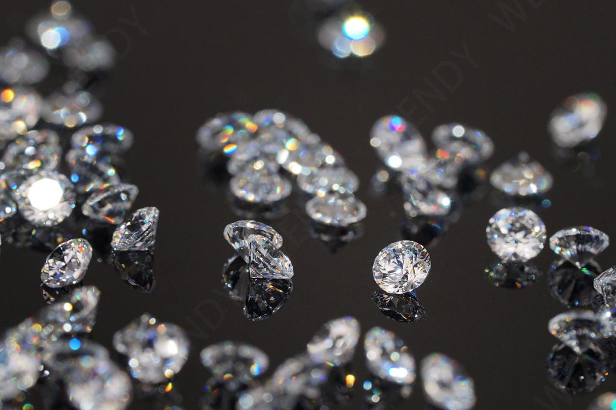 施华洛世奇各款寓意,施华洛世奇永不凋谢的玫瑰花