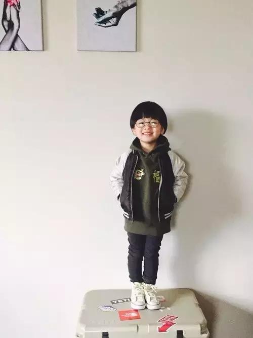 冬季男宝宝整套潮流穿搭,最新春夏韩系男孩穿搭