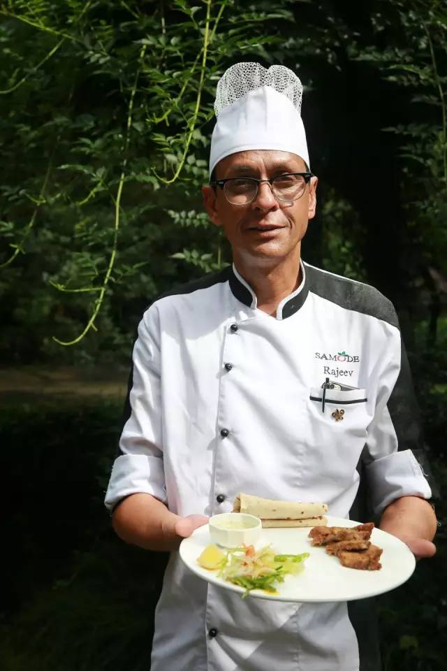 吃鱼子酱正确吃法,吃鱼子酱咋样