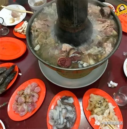 大连吃的美食推荐铜火锅,大连最好吃酸菜铜火锅