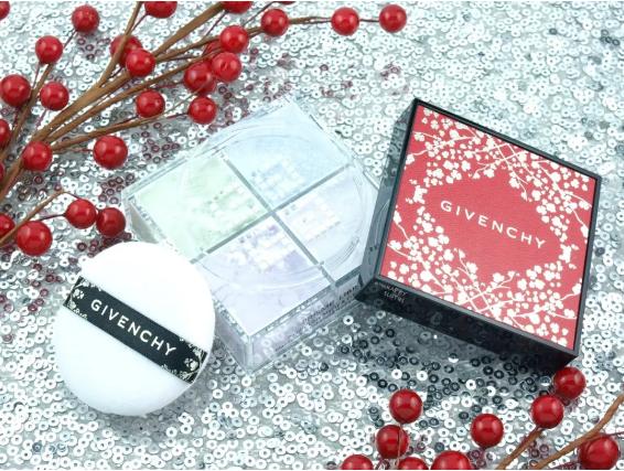 高颜值OR辣眼镜，狗年限量大牌们又交出了怎样答卷？