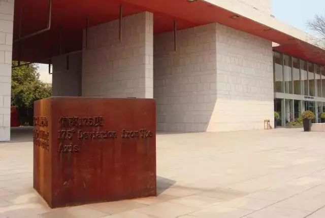 凤凰艺术,凤凰艺术是怎么来的