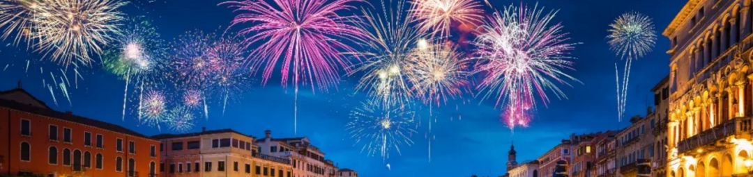 恋与制作人伴你身边,恋与制作人在你身边选谁比较好