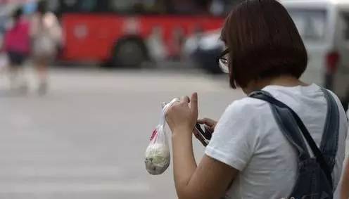 一份小偷的年终总结,来自一位小偷的年终总结句句扎心