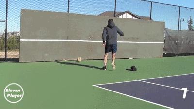 足球训练运球过人的教学,足球零基础传球训练方法