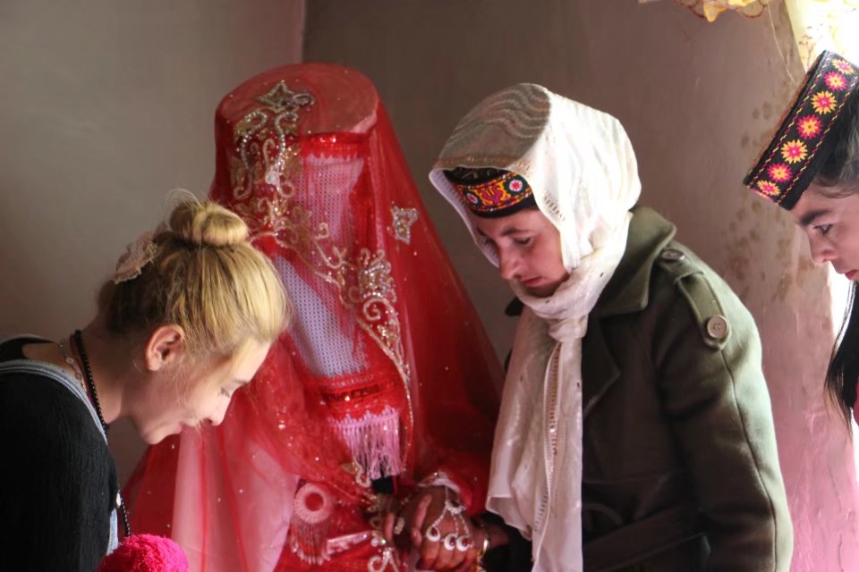 探秘帕米尔高原塔吉克族,帕米尔高原上的塔吉克族族人