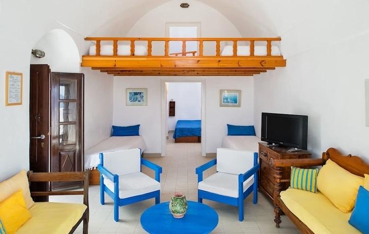 在希腊抱走一只猫,再让老爷爷带我去飙车