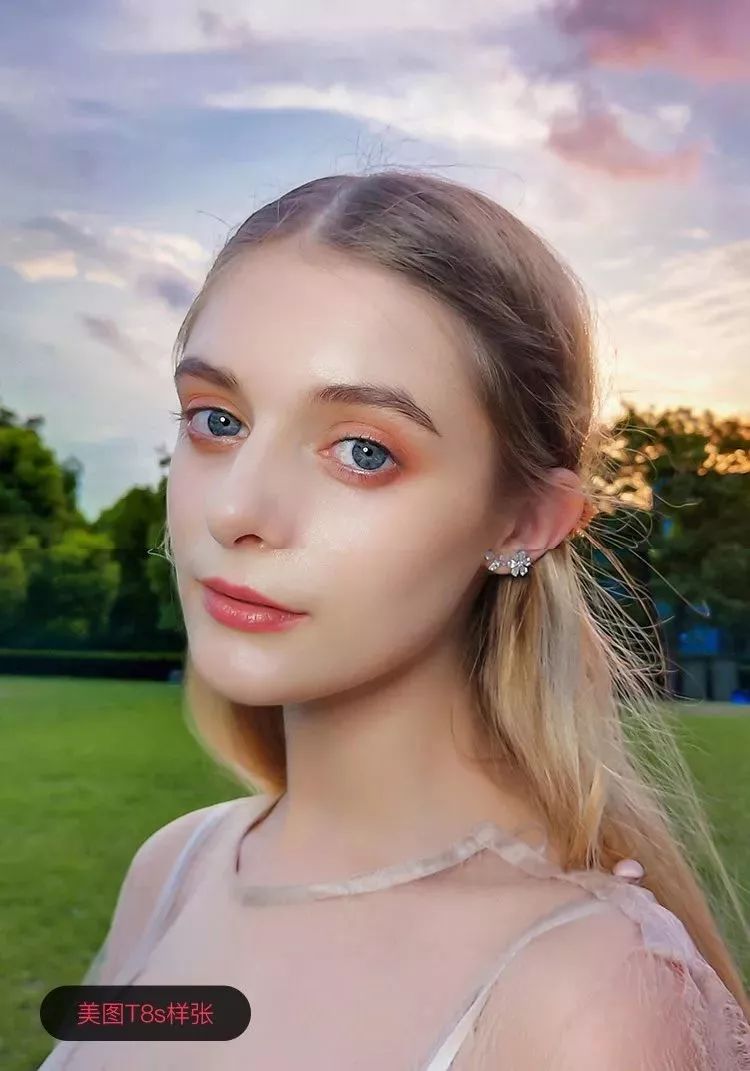 本命年用红色手机好吗,本命年买的红色手机