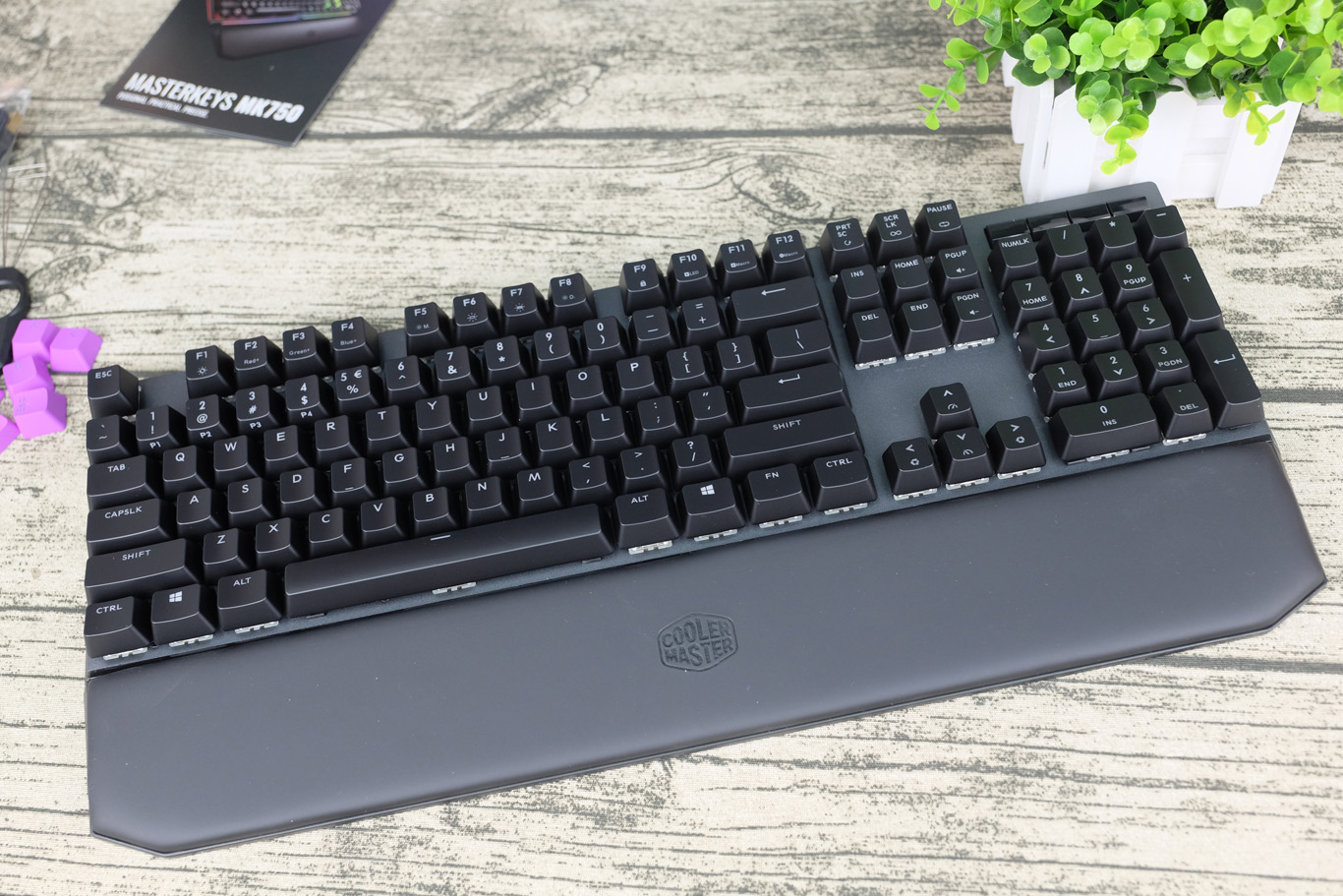 酷冷至尊单手机械键盘测评,酷冷至尊机械键盘测评