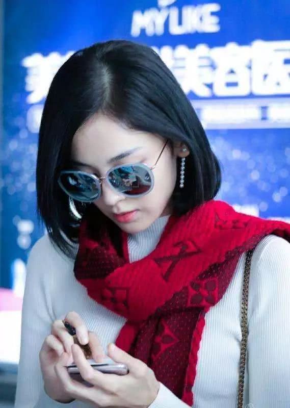 买三个lv包送什么,买lv三合一