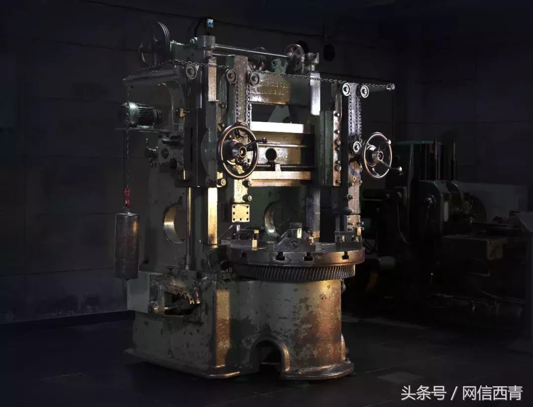 「网信文化」《会说话的机器》之立式车床