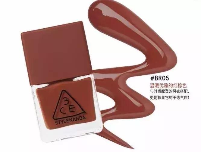 红色挑心系列美甲,明星同款纯色美甲推荐