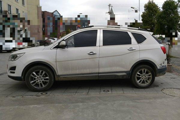 宝骏56016款现在能卖多少钱,16年的宝骏560各方面性能如何