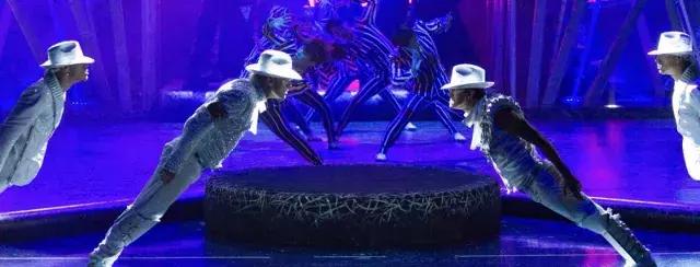 拉斯维加斯旅游吃饭 (拉斯维加斯赌城游记)