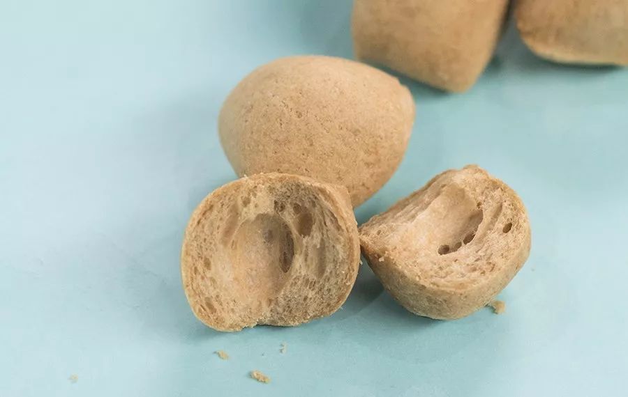 东南亚最好吃的虾片牌子,新加坡餐厅里的虾片