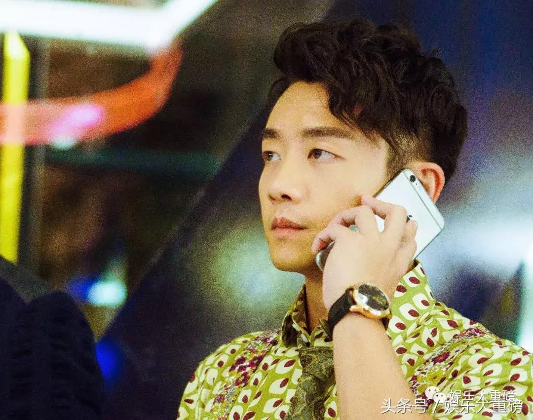 前任3郑恺撩妹被女友发现,郑恺不愧是前任3的搞笑担当