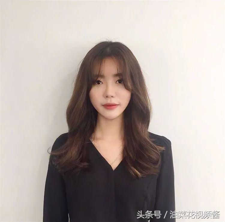 显脸又瘦又小的刘海,脸大适合什么刘海发型显瘦