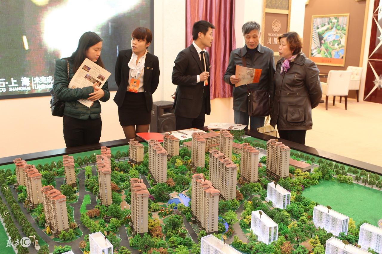 最近想换房什么时候卖房最合适,想换房是先卖房还是先买房