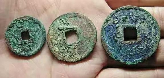 钱币铁锈清理,怎么清洗钱币上的污垢和锈迹