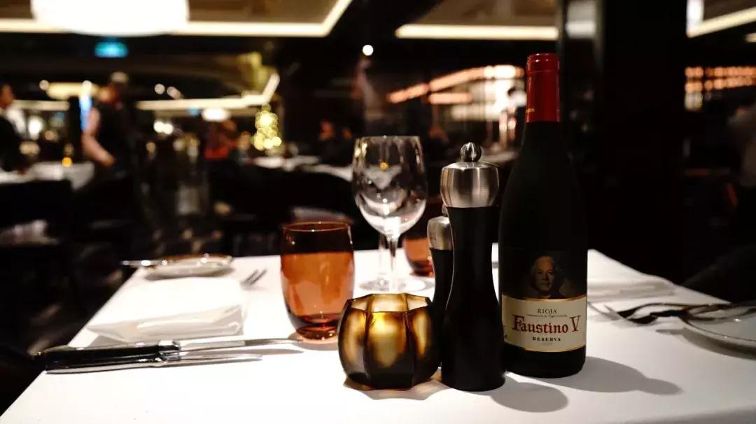 最贵的西餐大概多少钱,100元吃豪华大餐