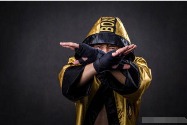 邹市明跟梅威瑟比赛视频,邹市明能打过梅威瑟吗