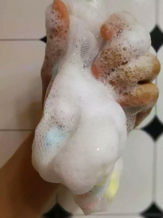 底妆起皮快速补救,皮肤不好干燥起皮卡粉怎么上底妆