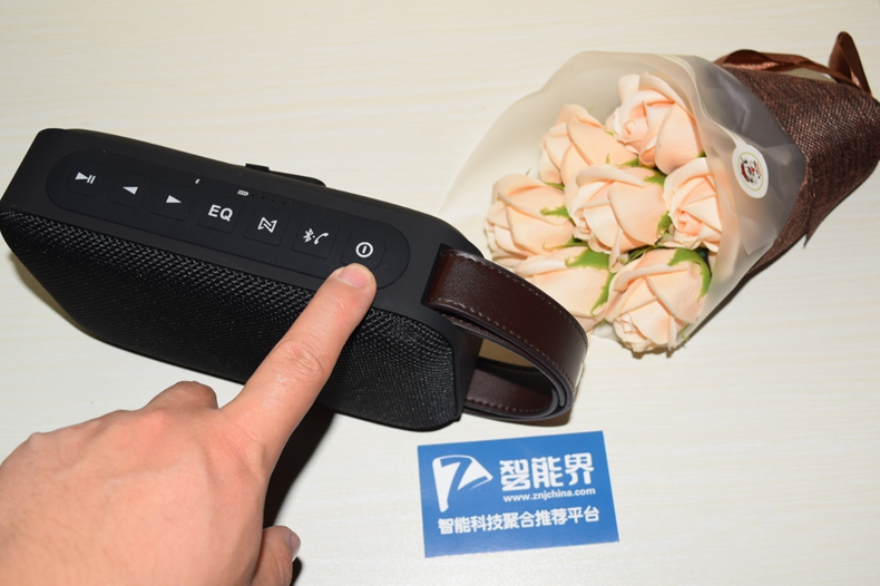 便携小音箱测评朗琴,朗琴m580蓝牙音箱怎么样