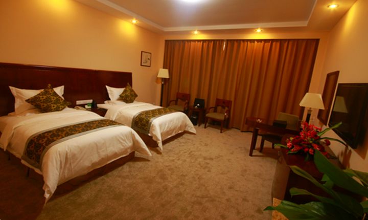 报告老板有几季,报告老板从哪里火的