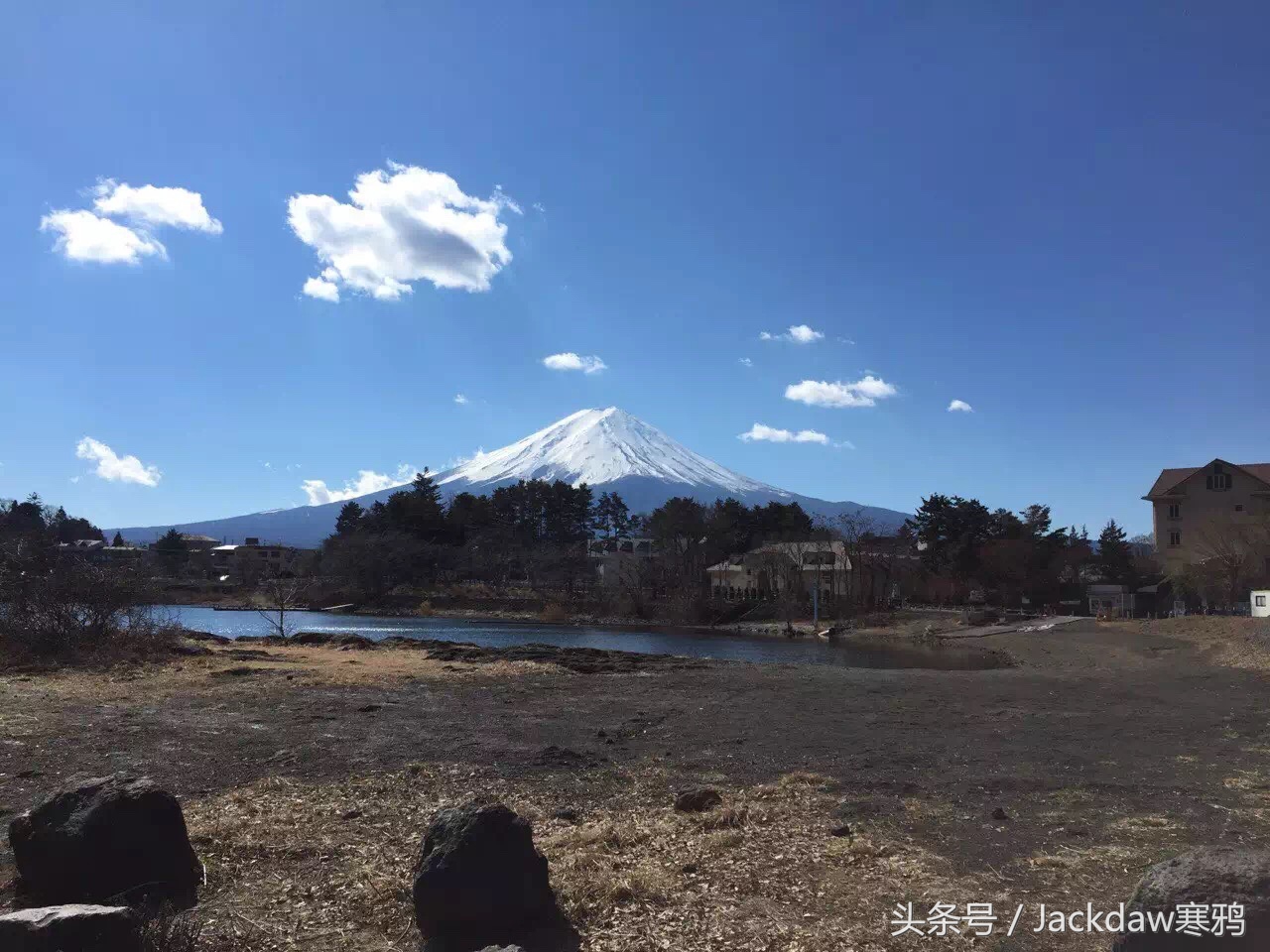 日本景点忍野八海,走进日本富士山视频