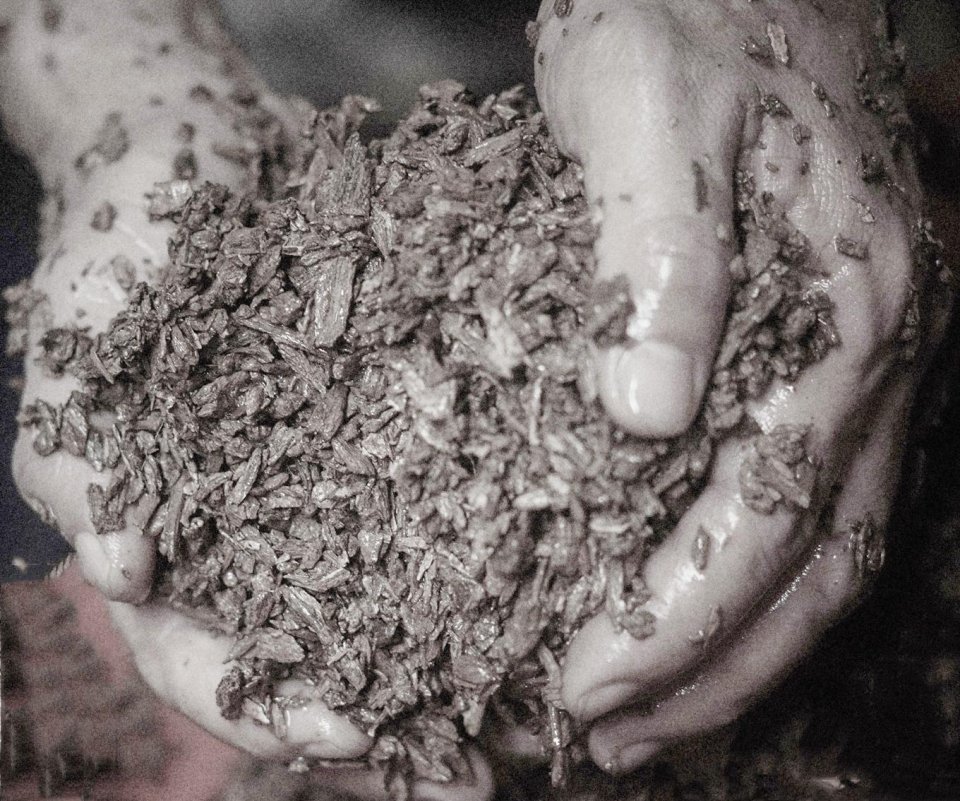 这里是小型藏宝探秘节目︱复古香方两百余制香师的十七年