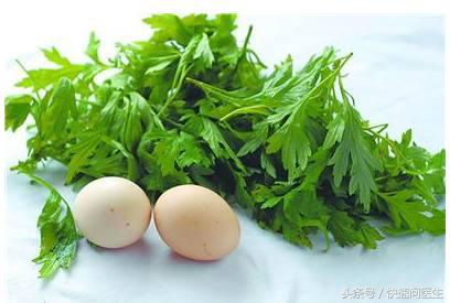 艾草泡脚有哪些好处和坏处,艾草生姜花椒泡脚可以天天泡脚吗