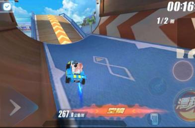 qq飞车地图最佳纪录怎么跑的,qq飞车一张图教会所有技巧