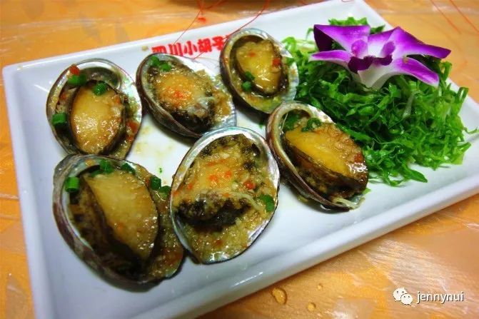 带父母去三亚需要多少钱,三亚旅行攻略带什么吃的