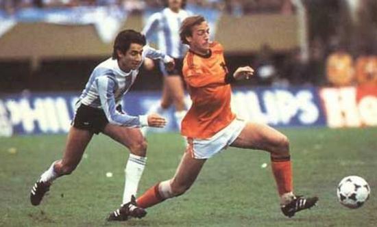 世界杯比分差距最大的比赛,世界杯匈牙利vs土耳其几比几