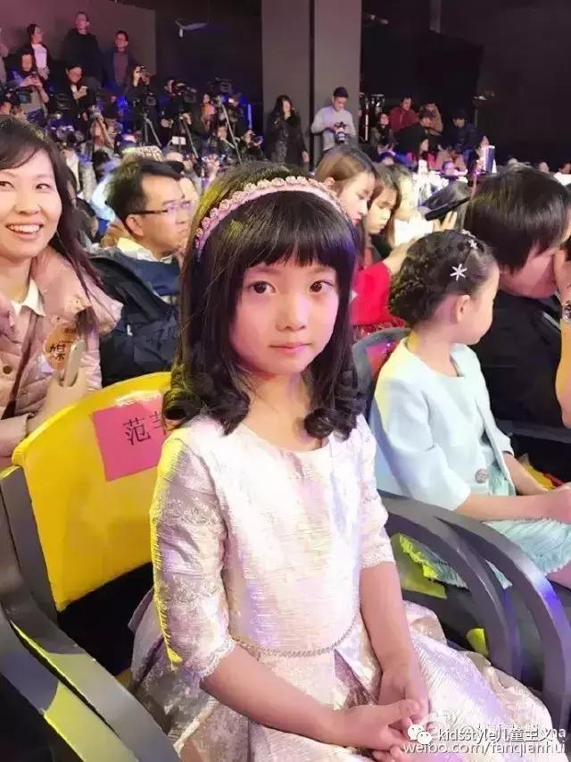 英国公主风童装,英国复古英伦风童装