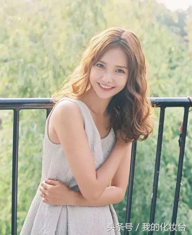 脱发严重怎么让头发蓬松,头发容易贴头皮教你一招