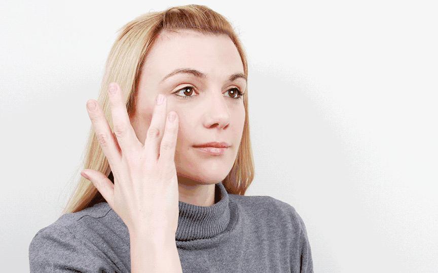 遮瑕霜怎么正确使用步骤,粉底和遮瑕霜有什么不同