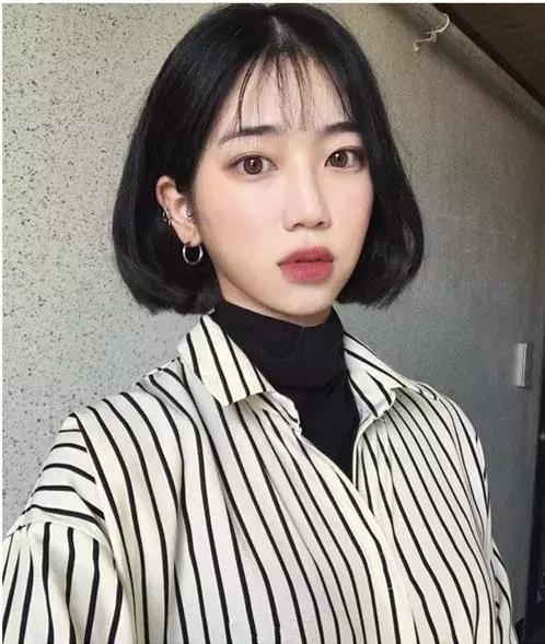 短发剪完不好看咋办,剪了不好看的短发怎么办