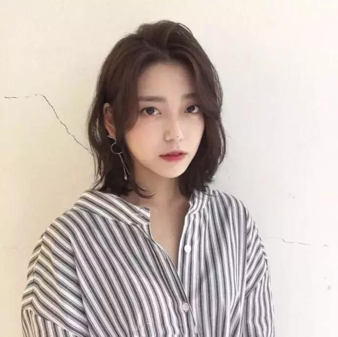 短发剪完不好看咋办,剪了不好看的短发怎么办