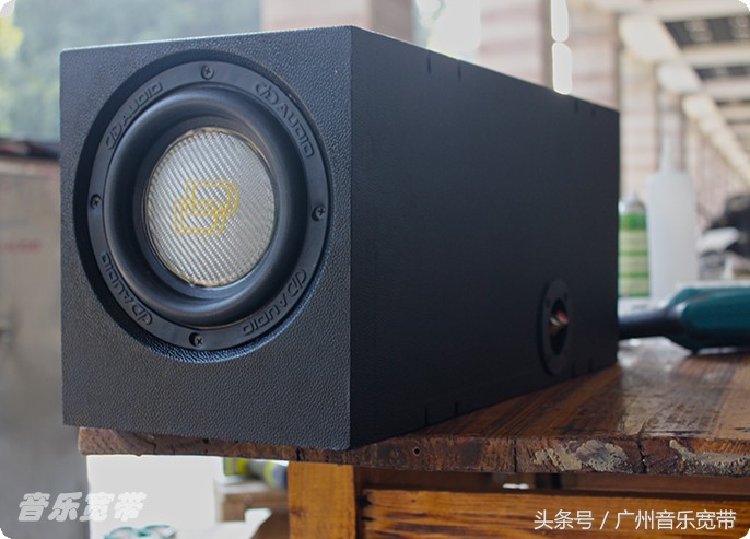 奥德赛混动音响箱体,本田奥德赛改装哈曼卡顿8寸喇叭