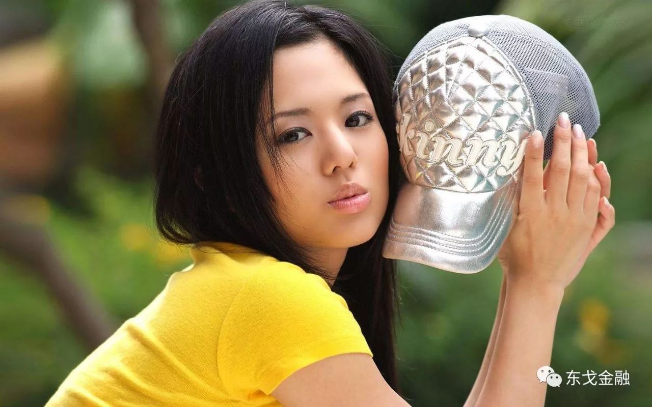 致“狗剩”——那些狗年的剩男剩女们