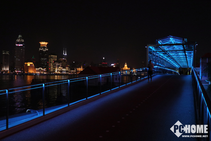 最好的佳能微单m6评测,佳能6d镜头推荐平价