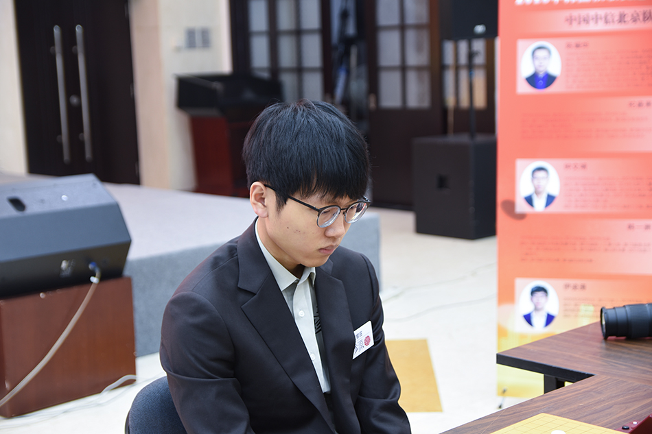 李昌镐vs陈耀华,中韩围棋巅峰对决李昌镐决胜常昊