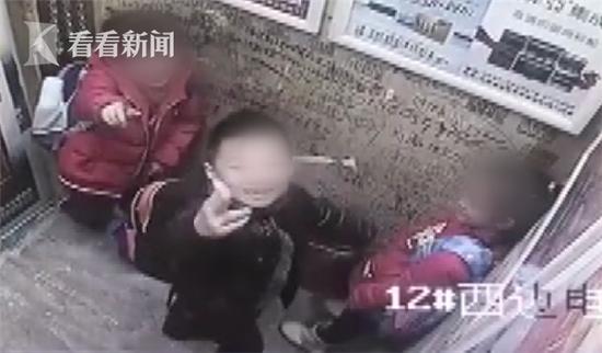 我一定要让强亲女儿的小男孩知道他做了一件耻辱的事