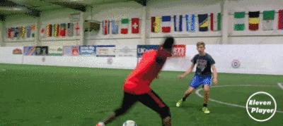 足球晃动过人,足球技巧晃人